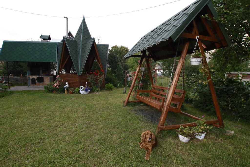 Sadyba Bilya Richky Jaremtsche Exterior foto
