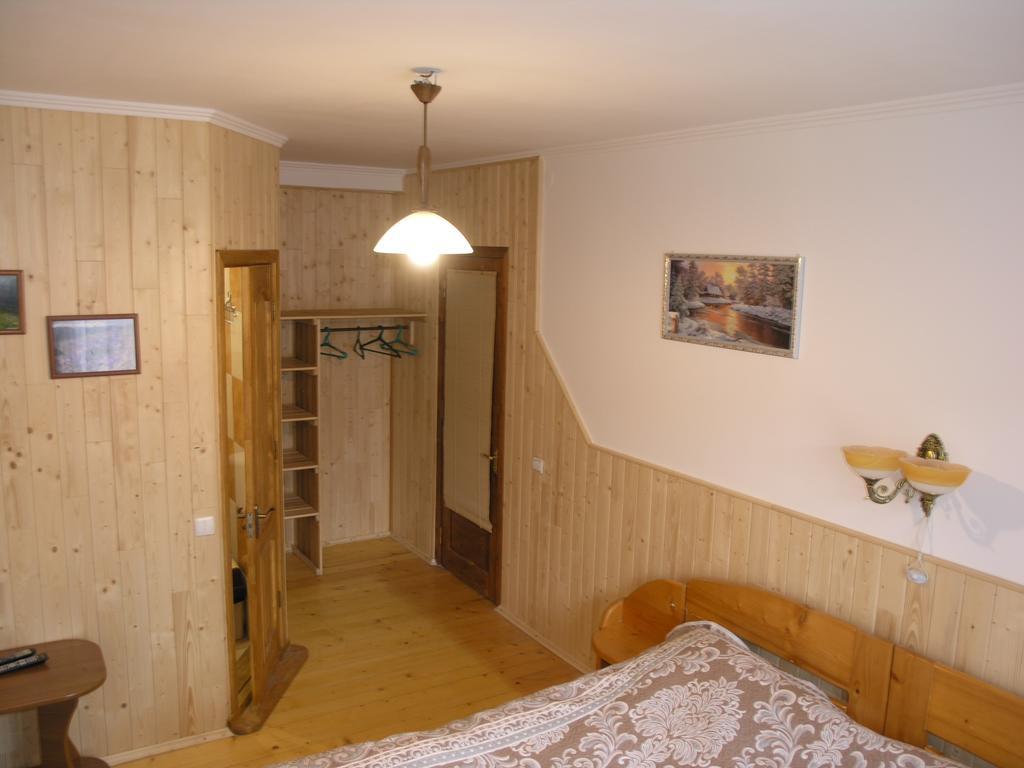 Sadyba Bilya Richky Jaremtsche Exterior foto